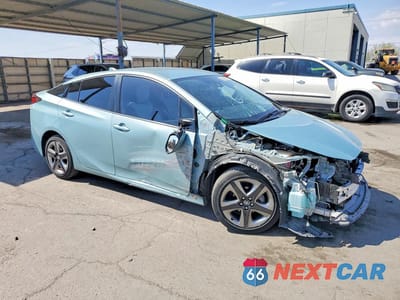 Czwarte zdjęcie samochodu z boku: 2019 TOYOTA PRIUS XLE VIN:JTDKARFU7K3081133 - miniatura