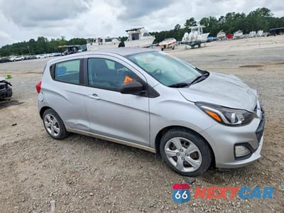 Czwarte zdjęcie samochodu z boku: 2020 CHEVROLET SPARK LS VIN:KL8CB6SA0LC464613 - miniatura