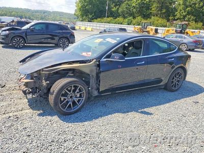 2019 TESLA MODEL 3 5YJ3E1EA4KF483633 - główne zdjęcie licytacji z USA - miniatura