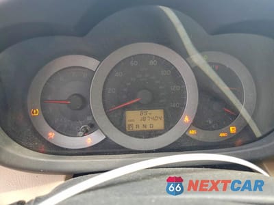 Zdjęcie 9 z 13 samochodu: 2012 TOYOTA RAV4 BASE VIN:JTMBF4DV2C5056551 - miniatura