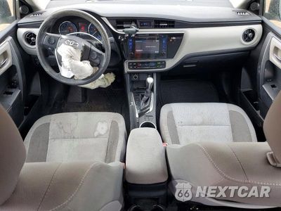 Zdjęcie 8 z 12 samochodu: 2017 TOYOTA COROLLA LE VIN:2T1BURHE7HC794000 - miniatura