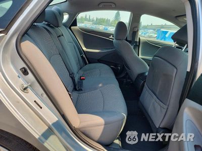 Zdjęcie 10 z 12 samochodu: 2012 HYUNDAI SONATA GLS VIN:5NPEB4AC7CH375813 - miniatura