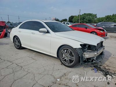 Czwarte zdjęcie samochodu z boku: 2018 MERCEDES-BENZ E 300 VIN:WDDZF4JB0JA435132 - miniatura