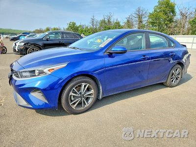 2023 KIA FORTE LXS 3KPF24AD5PE555427 - główne zdjęcie licytacji z USA - miniatura