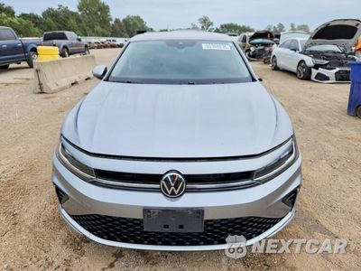 Piąte zdjęcie samochodu w środku: 2025 VOLKSWAGEN JETTA SE VIN:3VWEX7BU3SM020332 - miniatura