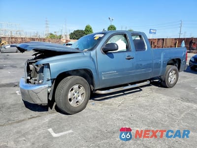 2013 CHEVROLET SILVERADO C1500 LT 1GCRCSE00DZ146273 - główne zdjęcie licytacji z USA - miniatura