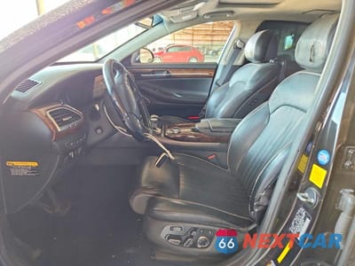 Zdjęcie 7 z 12 samochodu: 2018 GENESIS G90 ULTIMATE VIN:KMHG54JH5JU041046 - miniatura