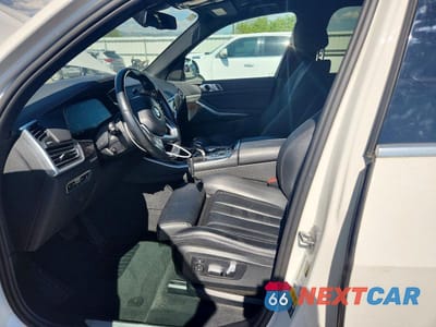 Zdjęcie 7 z 13 samochodu: 2021 BMW X5 XDRIVE45E VIN:5UXTA6C04M9G68363 - miniatura