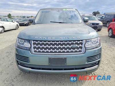 Piąte zdjęcie samochodu w środku: 2017 LAND ROVER RANGE ROVER HSE VIN:SALGS2FV2HA352048 - miniatura