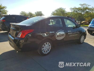 Trzecie zdjęcie samochodu z tyłu: 2019 NISSAN VERSA SV VIN:3N1CN7AP3KL826031 - miniatura