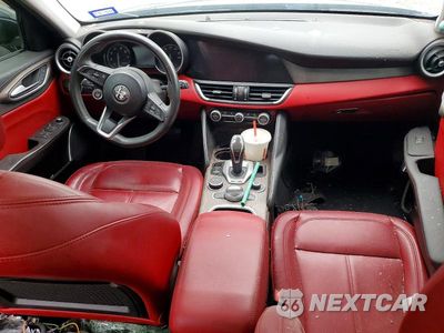 Zdjęcie 8 z 12 samochodu: 2020 ALFA ROMEO GIULIA TI VIN:ZARFAMBN1L7634460 - miniatura