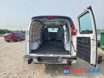 Zdjęcie 10 z 14 samochodu: 2025 CHEVROLET EXPRESS 2500 CARGO DELIVERY VAN VIN:1GCWGAFP9S1204549 - miniatura