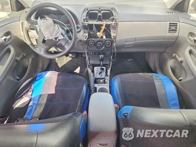Zdjęcie 8 z 12 samochodu: 2009 TOYOTA COROLLA BASE VIN:1NXBU40E89Z104737 - miniatura