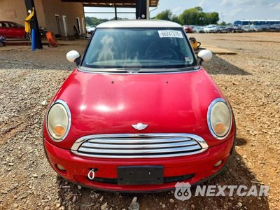 Piąte zdjęcie samochodu w środku: 2010 MINI COOPER VIN:WMWMF3C51ATU78840 - miniatura