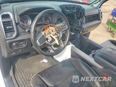 Zdjęcie 8 z 13 samochodu: 2023 RAM 1500 LARAMIE VIN:1C6SRFJT9PN525931 - miniatura