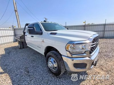 Czwarte zdjęcie samochodu z boku: 2024 RAM 3500 VIN:3C7WRTCLXRG203447 - miniatura