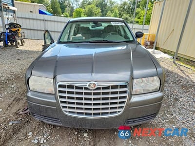 Piąte zdjęcie samochodu w środku: 2008 CHRYSLER 300 LX VIN:2C3KA43R28H133605 - miniatura