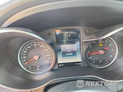Zdjęcie 9 z 13 samochodu: 2019 MERCEDES-BENZ GLC 300 4MATIC VIN:WDC0G4KB2KV139466 - miniatura
