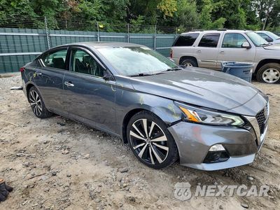 Czwarte zdjęcie samochodu z boku: 2020 NISSAN ALTIMA PLATINUM VIN:1N4BL4FW6LC112569 - miniatura