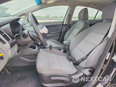 Zdjęcie 7 z 13 samochodu: 2017 KIA FORTE LX VIN:3KPFK4A75HE010579 - miniatura