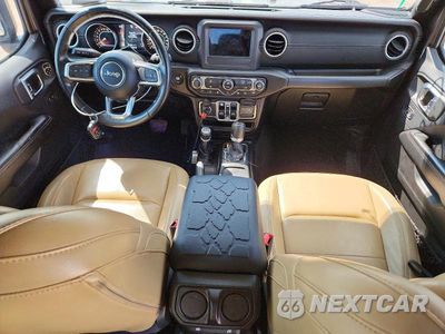 Zdjęcie 8 z 12 samochodu: 2018 JEEP WRANGLER UNLIMITED SAHARA VIN:1C4HJXEG5JW101371 - miniatura