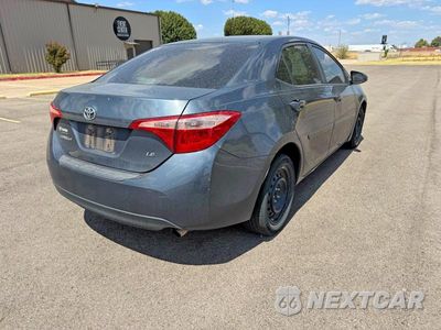 Czwarte zdjęcie samochodu z boku: 2017 TOYOTA COROLLA LE VIN:5YFBURHE7HP604728 - miniatura
