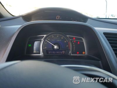 Zdjęcie 9 z 12 samochodu: 2010 HONDA CIVIC HYBRID VIN:JHMFA3F22AS005724 - miniatura