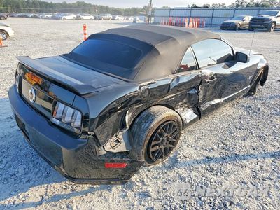 Trzecie zdjęcie samochodu z tyłu: 2006 FORD MUSTANG GT VIN:1ZVFT85HX65120010 - miniatura
