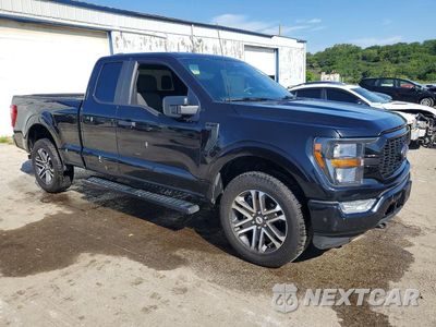 Czwarte zdjęcie samochodu z boku: 2023 FORD F150 SUPER CAB VIN:1FTEX1EP7PKD71488 - miniatura