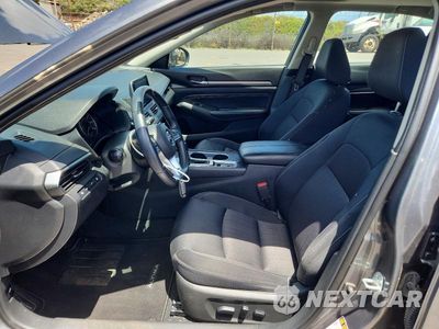 Zdjęcie 7 z 13 samochodu: 2019 NISSAN ALTIMA SV VIN:1N4BL4DV7KC126795 - miniatura