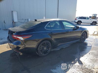 Trzecie zdjęcie samochodu z tyłu: 2022 TOYOTA CAMRY XSE VIN:4T1K61AK1NU057591 - miniatura
