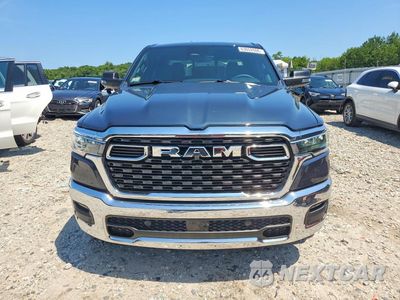 Piąte zdjęcie samochodu w środku: 2026 RAM 1500 BIG HORN/LONE STAR VIN:1C6RRFFG4TN329853 - miniatura