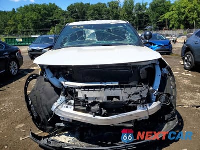 Piąte zdjęcie samochodu w środku: 2023 FORD EXPLORER POLICE INTERCEPTOR VIN:1FM5K8AW8PNA09152 - miniatura