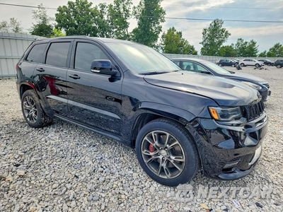 Czwarte zdjęcie samochodu z boku: 2019 JEEP GRAND CHEROKEE SRT-8 VIN:1C4RJFDJ1KC730270 - miniatura