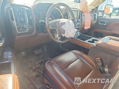 Zdjęcie 8 z 13 samochodu: 2019 CHEVROLET SILVERADO K2500 HIGH COUNTRY VIN:1GC1KUEYXKF219777 - miniatura