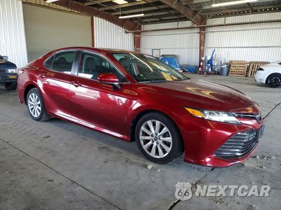 Czwarte zdjęcie samochodu z boku: 2019 TOYOTA CAMRY LE VIN:4T1B11HK0KU757148 - miniatura