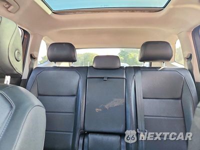 Zdjęcie 10 z 13 samochodu: 2019 VOLKSWAGEN TIGUAN SE VIN:3VV2B7AX6KM150641 - miniatura