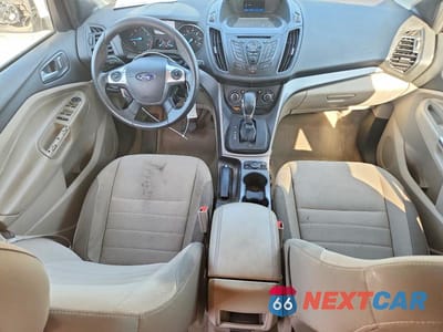 Zdjęcie 8 z 13 samochodu: 2016 FORD ESCAPE SE VIN:1FMCU9GX8GUA90893 - miniatura
