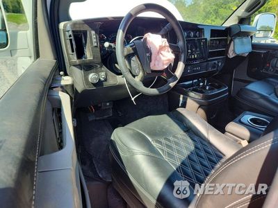 Zdjęcie 8 z 13 samochodu: 2025 GMC SAVANA G2500 VIN:1GTW7BF79S1109611 - miniatura