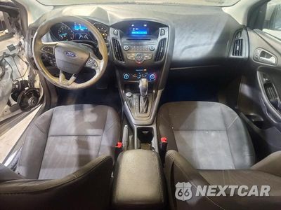 Zdjęcie 8 z 13 samochodu: 2015 FORD FOCUS SE VIN:1FADP3K2XFL202175 - miniatura