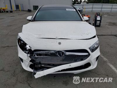 Piąte zdjęcie samochodu w środku: 2021 MERCEDES-BENZ A 220 VIN:W1K3G4EB4MJ314654 - miniatura