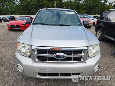 Piąte zdjęcie samochodu w środku: 2009 FORD ESCAPE XLT VIN:1FMCU03GX9KD08560 - miniatura