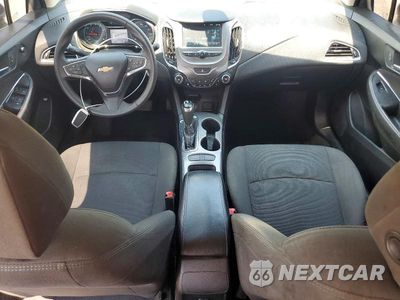 Zdjęcie 8 z 12 samochodu: 2018 CHEVROLET CRUZE LT VIN:1G1BE5SM1J7107910 - miniatura