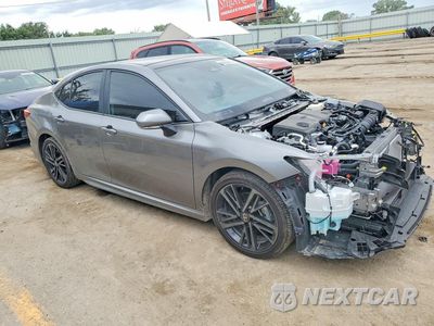 Czwarte zdjęcie samochodu z boku: 2025 TOYOTA CAMRY XSE VIN:4T1DAACK4SU627826 - miniatura