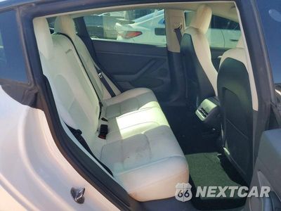 Zdjęcie 11 z 13 samochodu: 2022 TESLA MODEL 3 VIN:5YJ3E1EB9NF204500 - miniatura