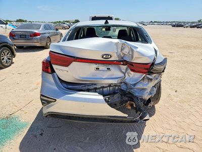 Zdjęcie 6 z 12 samochodu: 2019 KIA FORTE LXS VIN:3KPF24AD1KE136886 - miniatura