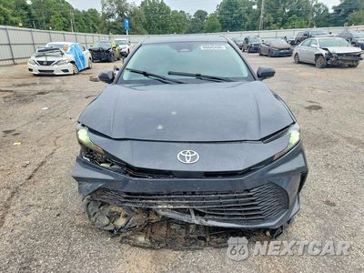 Piąte zdjęcie samochodu w środku: 2025 TOYOTA CAMRY LE VIN:4T1DAACK3SU601511 - miniatura