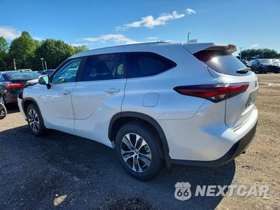 Drugie zdjęcie samochodu z przodu: 2026 TOYOTA HIGHLANDER XLE VIN:5TDKDRBH2TS607314 - miniatura