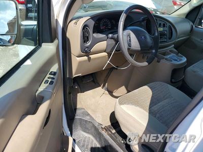 Zdjęcie 8 z 12 samochodu: 2003 FORD ECONOLINE E150 WAGON VIN:1FMRE11L43HB32168 - miniatura