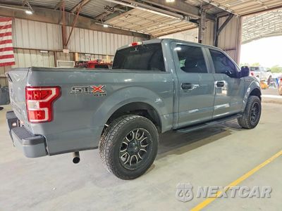 Trzecie zdjęcie samochodu z tyłu: 2019 FORD F150 SUPERCREW VIN:1FTEW1EP1KKE05839 - miniatura